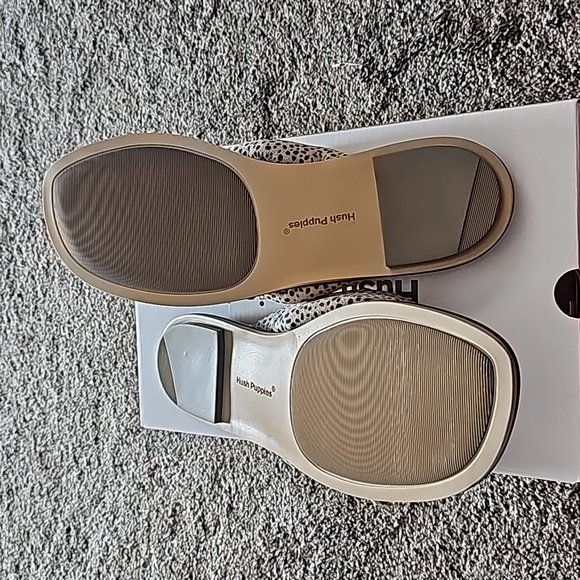 Hush Puppies Sandals - Picture 4 of 5